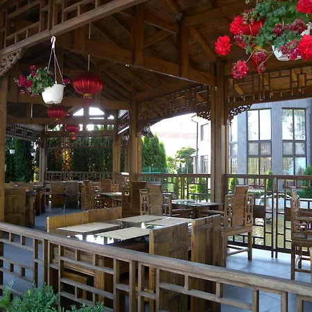 Dhs - Chinese Restaurant 데바