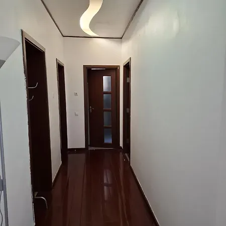 Dhs - Chinese Restaurant 모텔 3*