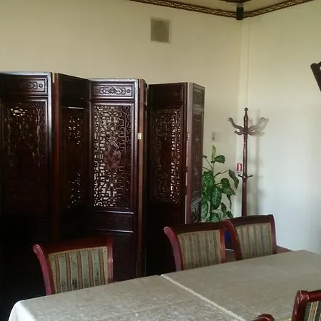 Dhs - Chinese Restaurant 모텔